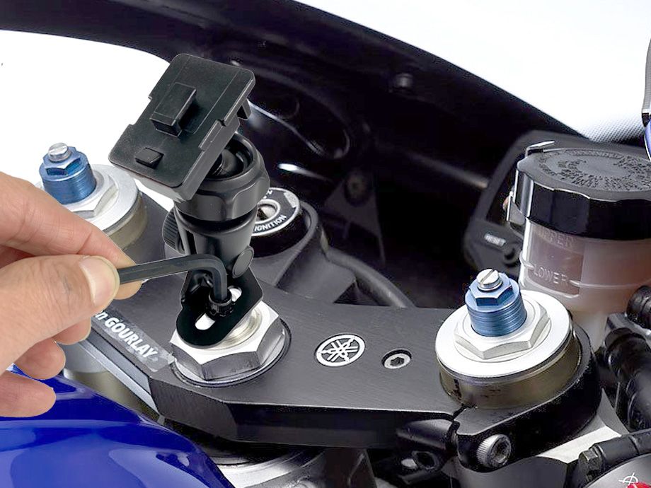 20.5-24.5mm Waterproof Motorcycle Fork Stem Yoke Mount for iPhone 6S 4.7 (sku 32241)