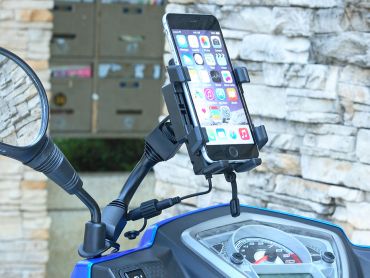 Motorcycle Smart Water-resistant USB charging phone holder