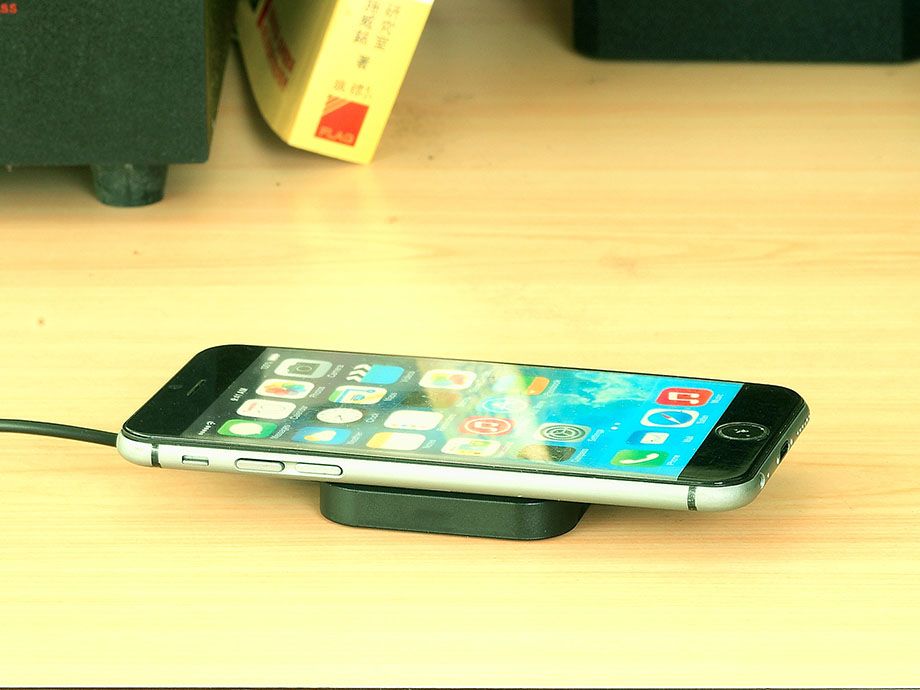 Qi Wireless Charging Pad - Monoeric